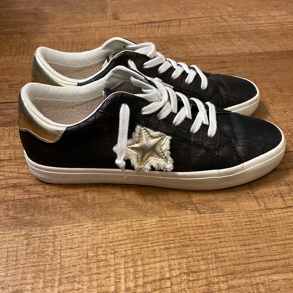 Vintage Havana Sneakers